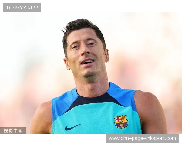 巴萨莱万背身停球转身抽射再次改写比分——极致技艺在赛场与生活中的再现