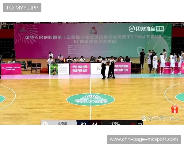 球队在小组赛中利用阵地战占据主动，队员占据场上位置后